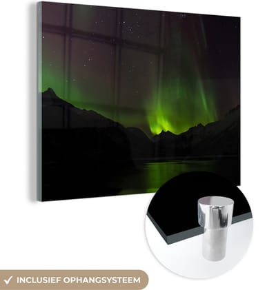 MuchoWow® Glasschilderij 120x90 cm - Schilderij acrylglas - Aurora - Sterrenhemel - Bergen - Foto op glas - Schilderijen