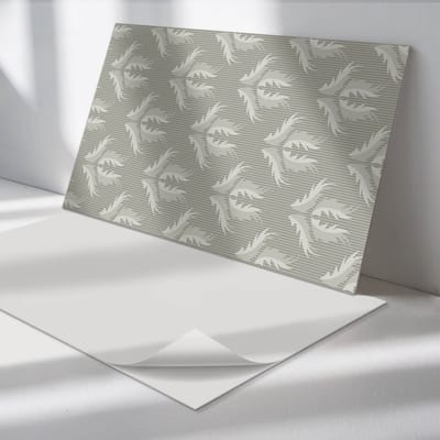 Wallfluent Vinyl Wandpaneel - Stijlvol plantenpatroon Zelfklevend Muurpaneel - 100 cm x 50 cm - Grijs Vinyl Wandpaneel - 1 stuk - Rechthoekig Wandbekleding Vinyl - Patroon Wandpaneel - Vinyl Wandbekleding - Wandpaneel Keuken en Badkamer