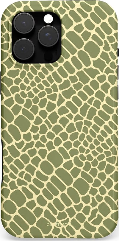 Casetastic hoesje geschikt voor Apple iPhone 16 Pro Max - MagSafe - Dubbellaagse bescherming - Exotische Groen Geel Krokodillen Schubben - Fashion Case - Saliegroen Beige