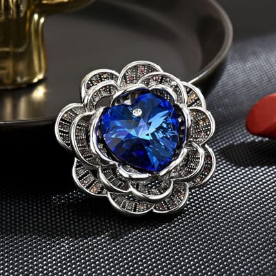 Lichte Luxe Elegant En Exquise Veelzijdige Corsage Grote Speldgesp Broche Veelzijdige Jas Pak Accessoires gray