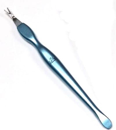 Premax - Nagelhuidmesje - 11,5 cm.- Blauw