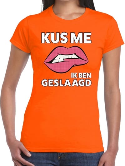 Kus me ik ben geslaagd t-shirt oranje dames - feest shirts dames - geslaagden kleding XS