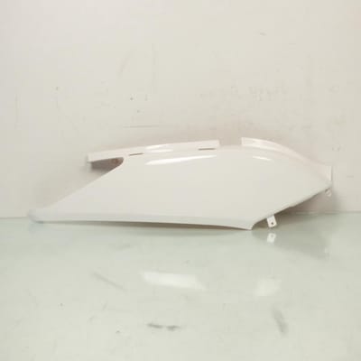 Coque arrière droite P2R pour Auto Yamaha Neuf