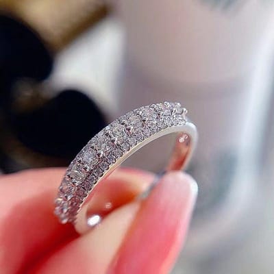 Huitan Kleur Bruiloftsringen Bling Bling Cubic Zirkonia Ring voor Vrouwen Hoge Kwaliteit Eenvoudige Fijne Damesring Mode Sieraden 7 gray