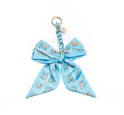xoxo Wildhearts Bag Charm - Parisian Bow - Blue - Hangertje voor handtas - Accessoire voor dames tas - Strikje - Hanger met strik - Sleutelhanger - Blauw