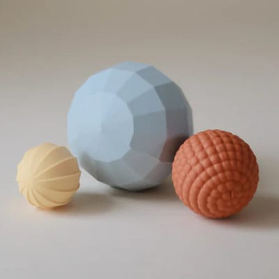Mushie Nesting Spheres Sensory Toy Ballen Powder Blue
