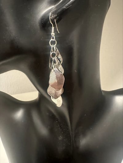 Bohemian stijl oorbellen kleine dichte blaadjes | Make up | Parfum | Moederdag | Verjaardagscadeau| Cadeautje| Valentijnsdag| Kado | sieraden | vaderdag | oorbellen | oorsieraden