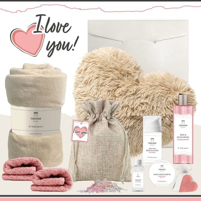 Geschenkset “I love you!” - 10 producten - 1580 gram | Triomf Original - Giftset voor haar - Cadeau Valentijnsdag - Luxe wellness cadeaubox Vrouw - Ik hou van jou - Cadeaupakket Kerst - Geschenk Pakket Verjaardag - Gift Set Valentijn Vriendin - Beige