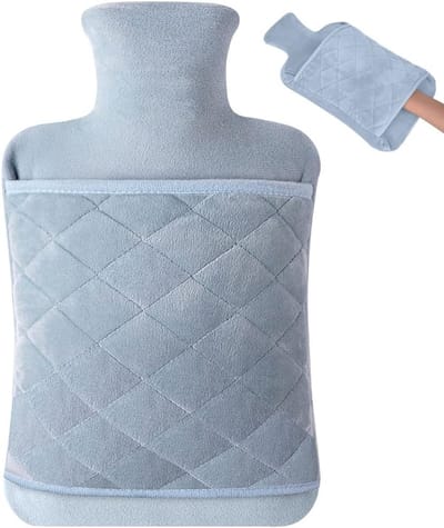 Warmwaterkruik met Zachte Pluche Cover van 2L voor Nek, Rug en Taille - Perfecte Cadeau voor Verjaardag, Kerst en Moeder- of Vaderdag, Geschikt voor Baby's (Blauw-Grijs)