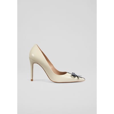 LK Bennett Kittie Closed Courts Ecru Size: 35 | Pumps Outlet | Dames | Zwart