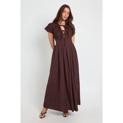 boohoo Dames Katoenen Popeline Maxi Jurk Met Gerimpeld Detail En Strikceintuur | Chocoladebruin | Maat: 36