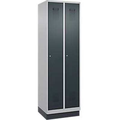 C+P locker Evolo PLUS, met sokkel, 2 compartimenten, 1950x600x500mm