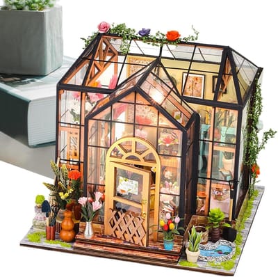 Miniatuur Huis - Decoratief Model - Hobby Bouwen - Gedetailleerde Elementen - 32 x 21 x 55 cm - Niet gespecificeerd