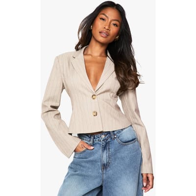 boohoo Dames Op maat gemaakte blazer met pincetstreep en getailleerde pasvorm | Beige | Maat: 16