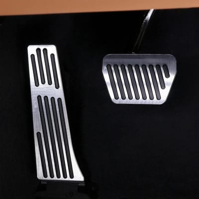 Pedaal Covers - Auto Pedaal - Verbeterde Grip - Geen Boren Nodig - Set van 2 - Zilver
