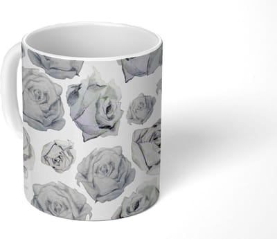 Mok - Koffiemok - Rozen - Bloem - Zwart Wit - Patroon - Mokken - 350 ML - Beker - Koffiemokken - Theemok