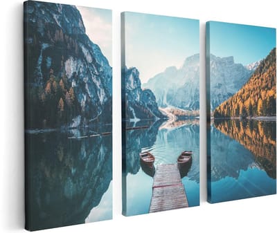 Artaza Canvas Schilderij Drieluik Twee Bootjes Op Het Meer In De Bergen - 120x80 cm - Wanddecoratie Woonkamer - Schilderijen - Muurdecoratie