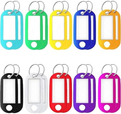 Sleutelhangers met Label 20 stuks – 10 Kleuren Kunststof & Metalen Ring – Herbruikbare Labels voor Sleutelbeheer, Hotel, Kantoor, School & Reizen