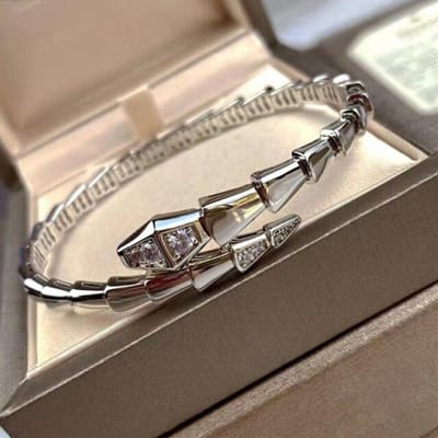 925 Zilver Goud - Verguld Slang - Vormige Veerkop En Staart Diamant Armband Voor Dames Europese En Amerikaanse Merk Sieraden Geschenken gray
