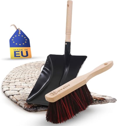 Stoffer en blik Stoffer en blik Handveger Arenga & ELASTON BRISTLES Stoffer en blik metaal zwart gelakt Stoffer en blik Handvegerset Stoffer en blik Stoffer en blik