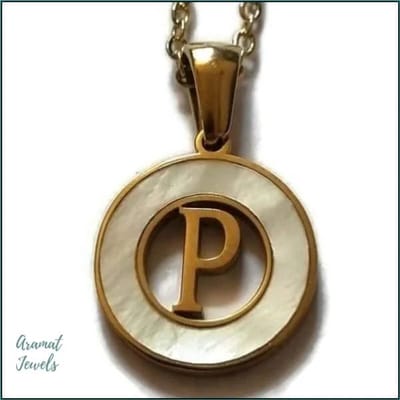 Aramat Jewels | Halskettingen | Initiaal Ketting Goudkleur met Schelp Inlay 45cm - Personaliseerbaar | P | |1,5mm | Staal | Volwassenen | Verkleurd niet