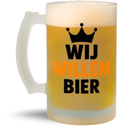 NietMokken.nl – Koningsdag Bierpul – Grappig Cadeau – WIJ WILLEM BIER Tekst – Oranje Bierglas 470ml – Koningsdag Kado – Glazen Biermok voor Hem of Haar – Cadeautje met Humor