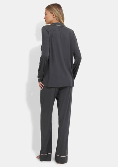 Zijdeachtig glanzende pyjama van modal - antraciet - Gr. S van Goldner Fashion