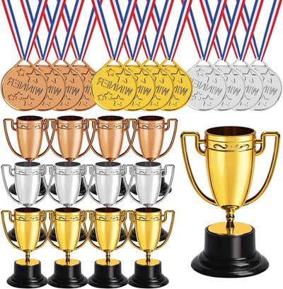 Trofee en Medaille Set - Prijzen voor Competities - Team Prijzen Uitdelen - Goud Zilver Brons - 24 Stuks - Gemengd
