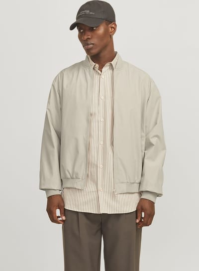 JACK&JONES - JJECHARGE BOMBER JACKET NOOS - Heren - Buitenjassen