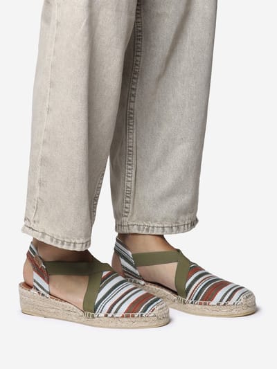 Veganistische espadrille van gestreept katoen voor dames met sleehak | VINAROS