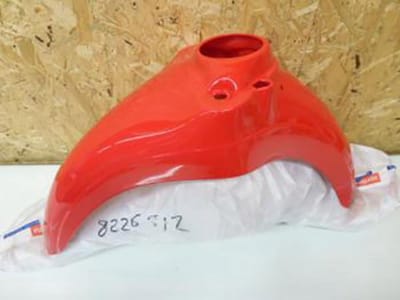 voorspatbord voor aprilia 50 scarabeo scooter 1993 - 1997 ap8226512 nieuw