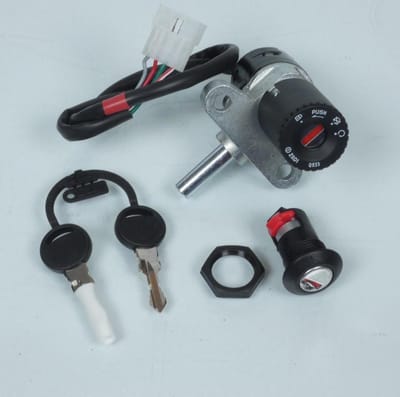Kit serrure origine pour Moto Beta 50 RR 024.40.008.00.00 / 024.40.008.00.00 / 4 fils Neuf