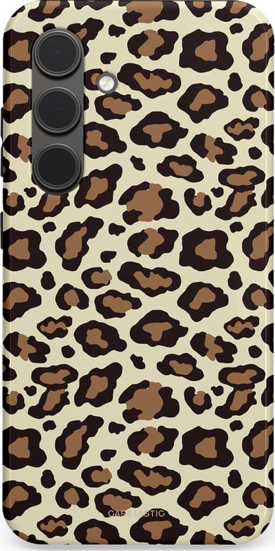 Casetastic Hoesje Geschikt voor Samsung S24 - Stijlvolle Beschermende Duo-layer Case - Gevaarlijk geduld