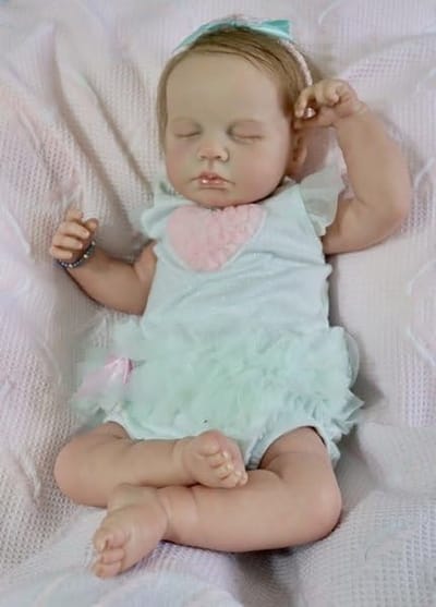 Levensgrote Babypop - Reborn pop Meisje - Spelenderwijs Leren - Volledig Vinyl Anatomisch Correct - 50 cm - Katoenen Kleding
