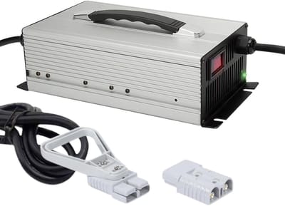Accu Lader - Batterijlader Heftruck - Voertuigen Opladen - Volautomatische Slimme Laadmodus - 26 x 17.5 x 9.5 cm - Zilver