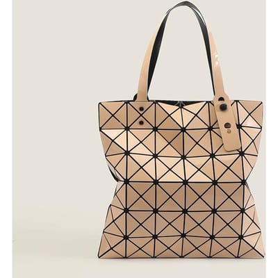 Japanse Nieuwe Niche Veelzijdige Zesvak Geometrisch Diamantvormige Modieuze Lichtgewicht Handtas Modieuze Veelzijdige Draagtas voor Dames beige