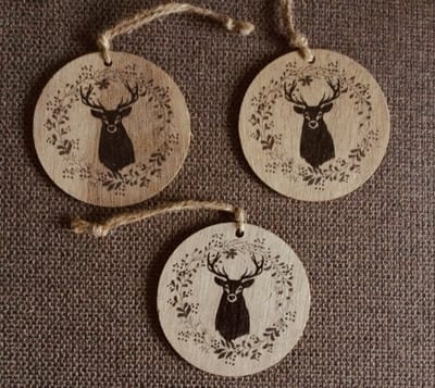 Houten ronde hanger - Rudolph - Rudolf - hertje - winter - kerst - 3 stuks