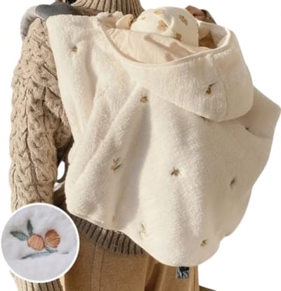 Dutchers® Baby Poncho - * - Olijf - Herfst & Winter - Winterpak - Draagzakaccessoire - Warm, Zacht & Comfortabel - Baby Sjaal - Unisex - Praktisch & Snel - Handig Voor In De Draagzak en Voor In de Kinderwagen - Te Dragen van 6 Tot 18 Maanden
