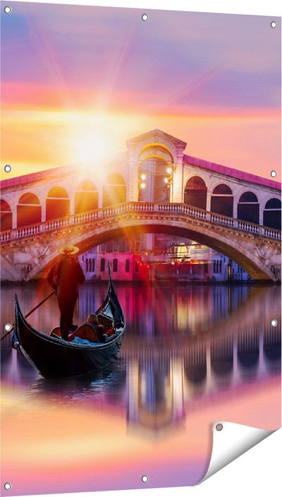 Gards Tuinposter Gondel bij de Rialtobrug in Veneti�, Itali� - 80x120 cm - Tuindoek - Tuindecoratie - Wanddecoratie buiten - Tuinschilderij