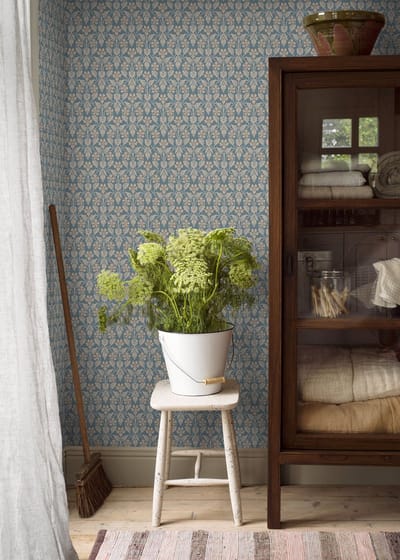 Boråstapeter Vliesbehang 4535 - Anno - Klassiek Blauw - 53cm x 10.05m