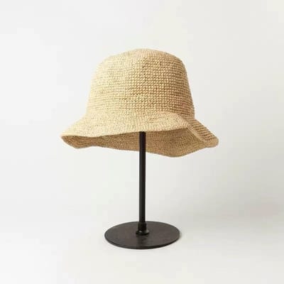 Chapeaux de Soleil en Rafia Naturelle Haute Qualité pour l'Été Femmes Casquette de Plage Polyvalente à Petit Bord Chapeau de Paille Tressé à la Main Chapeau Seau Simple Décontracté 56-58cm beige