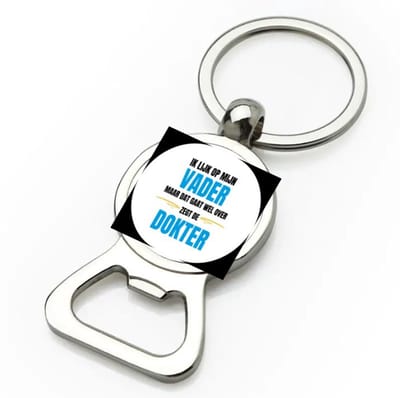 Akyol - ik lijk op mijn vader flesopener - Papa - liefste vader - cadeautje - verjaardagscadeau - verjaardag - cadeau voor papa - cadeau - kado - geschenk - gift - papa artikelen - vaderdag - 9 bij 3 cm