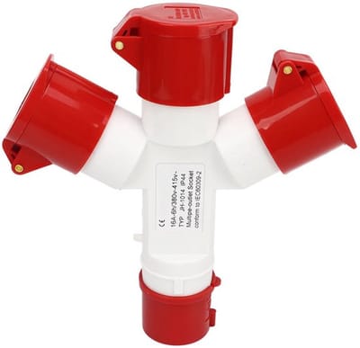 Waterdichte IP44 Gekruiste 1-3/4-pins 2P N E Industriële Stekker - Meerdere Stopcontacten 380-415 V Isolatie Slijtvast Vlamvertragend .