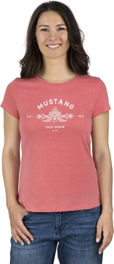 Mustang Dames T-Shirt Alexia C Logo slim fit Rood L Ronde Hals Volwassenen Basic T-shirt met korte mouwen en ronde hals gemaakt van 100% katoen