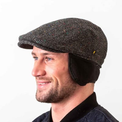 Hatman of Ireland The Dubliner 100% Donegal Tweed Charcoal met oorstukken maat Small (56-57cm)