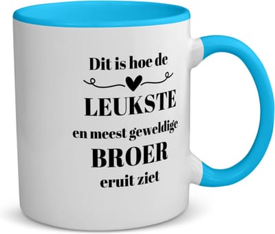 Akyol - dit is hoe de leukste en meest geweldige broer eruit ziet koffiemok - theemok - blauw - Broer - meest leukste broer - verjaardag - cadeautje voor broer - broer artikelen - kado - geschenk - 350 ML inhoud