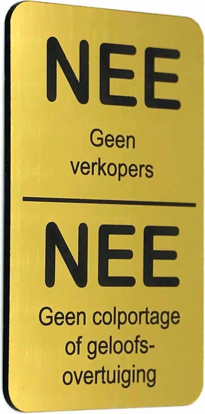 NEE Geen verkopers NEE Geen colportage of geloofsovertuigingen - Brievenbus Sticker - GOUD Look - incl. 3M-tape plakstrip - 50 mm x 80 mm x 1,6 mm - Namengigant