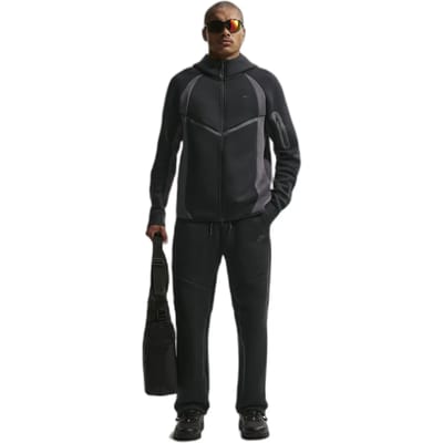 Jogging Nike Tech