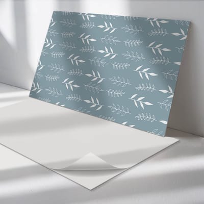 Wallfluent Vinyl Wandpaneel - Plantenpatroon op de achtergrond Vinyl Wandbekleding - 100 cm x 50 cm - Grijs PVC wandpaneel - 1 stuk - Rechthoekig Wandbekleding Vinyl - Bloemen Wandpaneel - Zelfklevend Muurpaneel - Wandpaneel Keuken en Badkamer