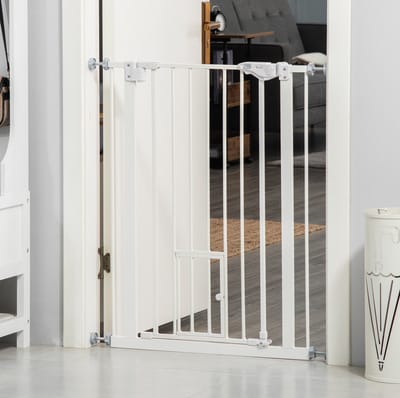 MEUNIQ Hondenhek en traphekje 74-80 cm met automatisch sluitende deur, dubbel sluitsysteem en kattenluik, zonder boren voor deurdoorgang of trap, wit